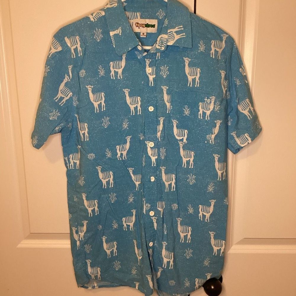 Mens Tipsy Elves No Drama Llama short sleeved camp shirt blue / white‎ medium